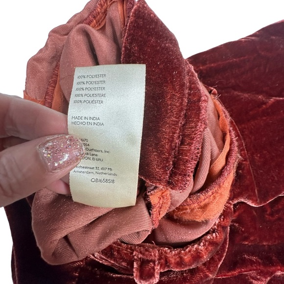 Last Chance NWOT Free People Lotus Crushed Velvet Balloon Pants in Rusty Wine 25 - Picture 7 of 16
